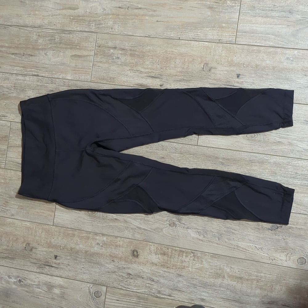Lululemon Wunder Under Mesh leggings